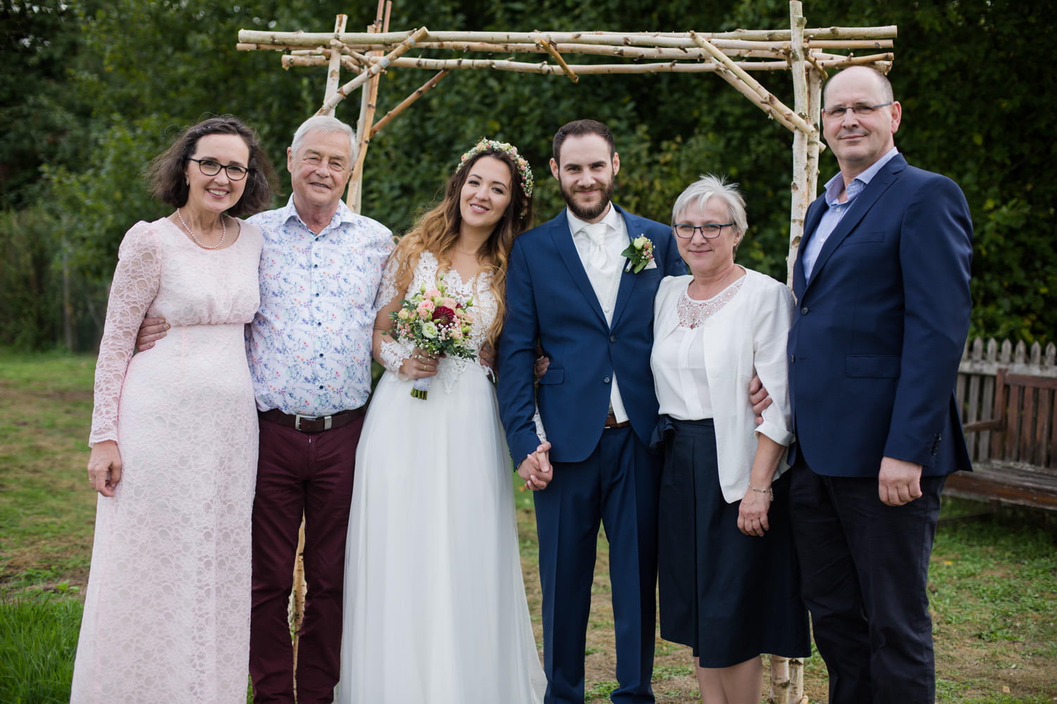 Familie im Farbkonzept Apricot